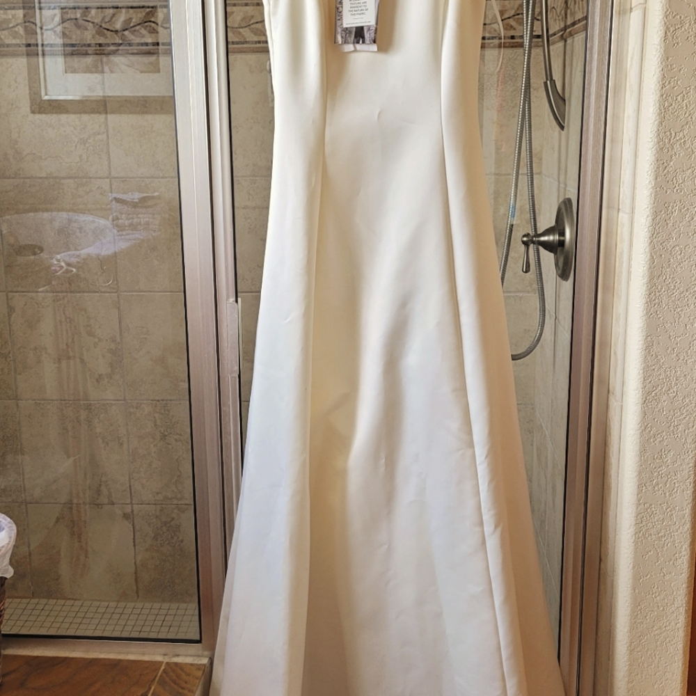 Wedding gown